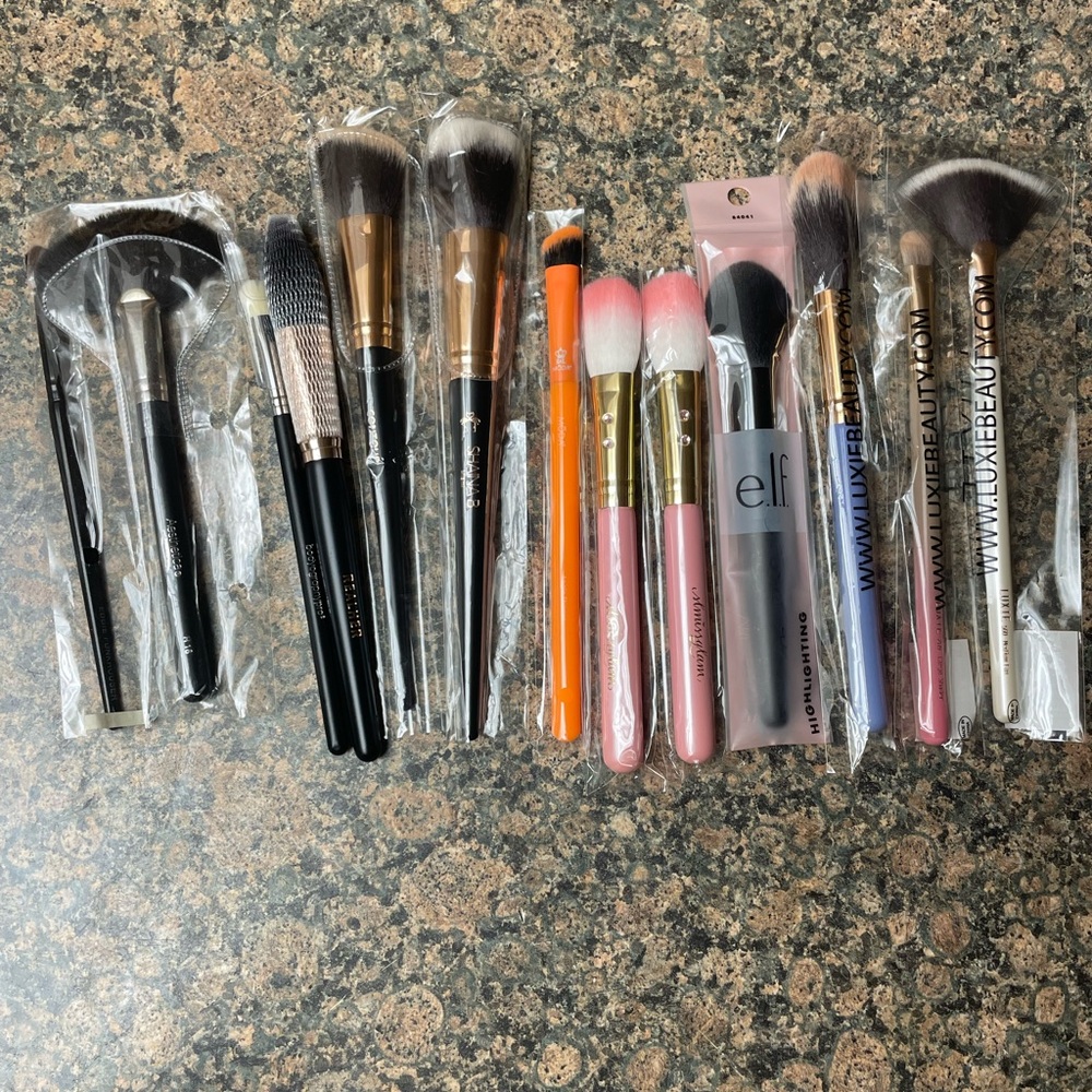Professional Makeup Brush-MISC. Pick One